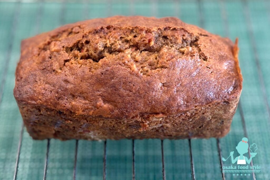 ワンボウルで混ぜるだけ!キャロットケーキのサムネイル